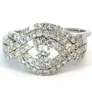 Rings Women 1.03ct 14 KT diamonds Size 7 Weight 4.1gm