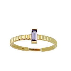 Rings Women 14 KT zicornia Size 7 1/4 Weight 1.3gm