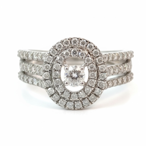 Rings Women 0.98ct 14 KT diamonds Size 7 1/4 Weight 3.9gm