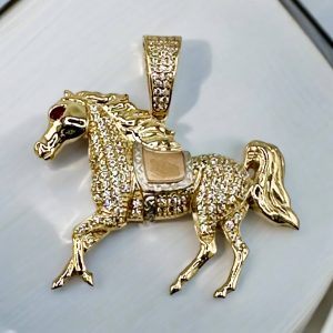 Pendants Horse 14 KT zicornia Weight 7.4gm
