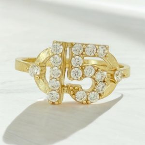 Rings Women 10k zicornia Size 6 1/4 Weight 2.1gm