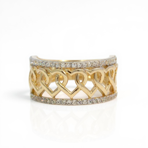 14K Gold Wide Interlocking Hearts Band Ring with Cubic Zirconia – Size 7.25