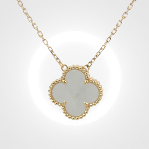 18K Gold Mother of Pearl Four-Leaf Clover Necklace – 18 in – 4.5 g