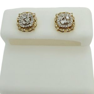 14K Gold 0.28 ctw Diamond Cluster Stud Earrings